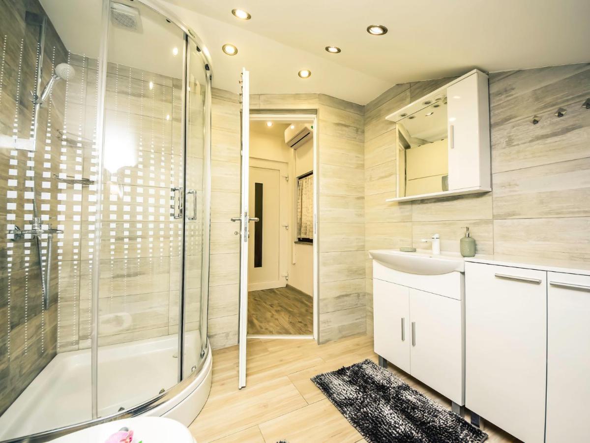 Apartment Matanovi Dvori-2 By Interhome Vir Bagian luar foto
